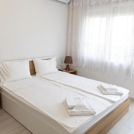 Kris Apartment 桑丹斯基 外观 照片