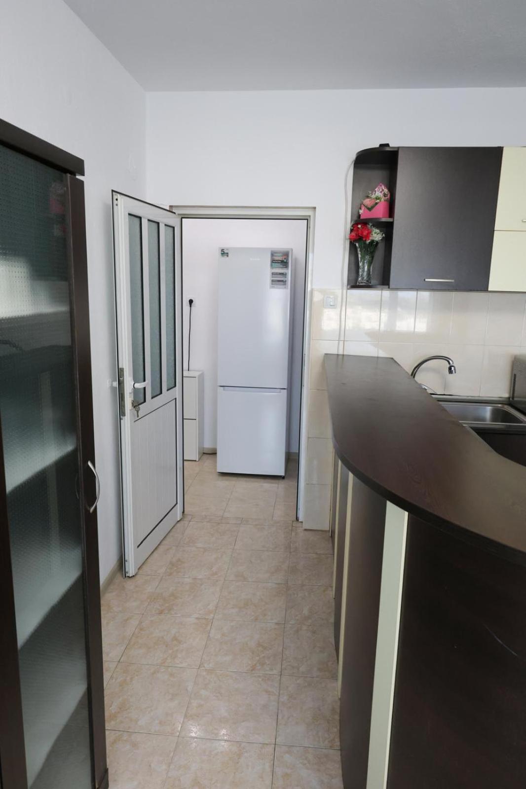 Kris Apartment 桑丹斯基 外观 照片